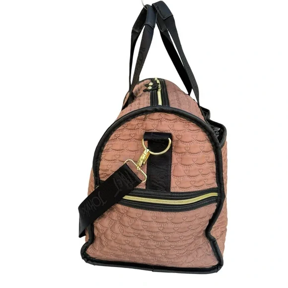 Betsy Johnson Quilted Travel Baby Duffle Bag - Picture 10 of 16